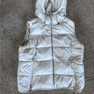 Columbia Cream Hooded Vest